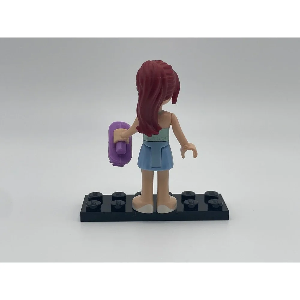 LEGO Friends Mia Mini-doll Figure Red Hair Blue Skirt with Purple Brush 92252